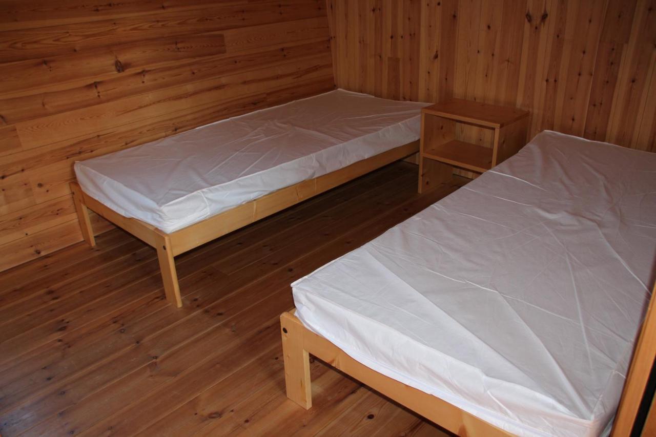 Camping Des Lacs*** Villa Celles-sur-Plaine Esterno foto