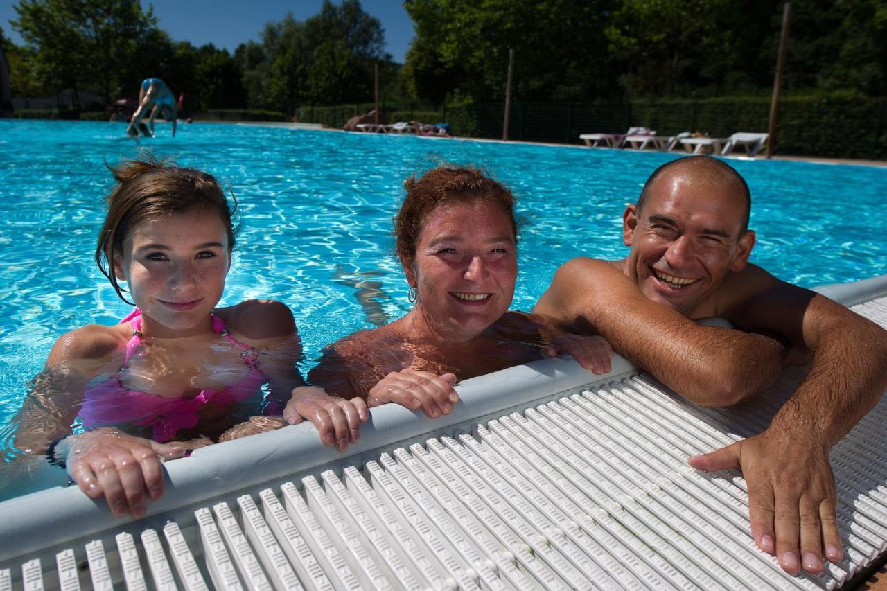 Camping Des Lacs*** Villa Celles-sur-Plaine Esterno foto
